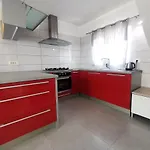 Apartment Ema