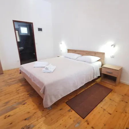 Apartamento Ema *