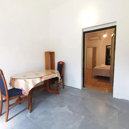 Apartamento Ema