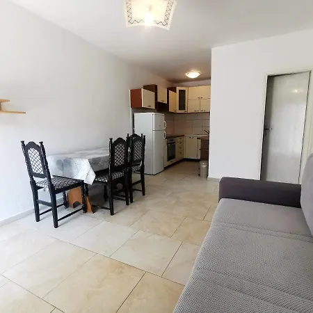 Ema Apartamento Vodice