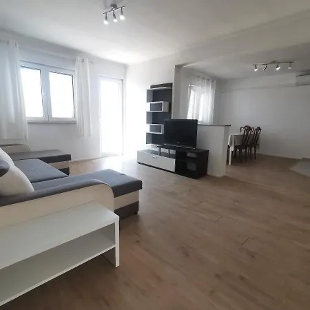 Ema Apartamento Vodice