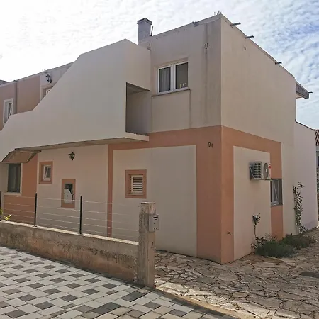 Ema Apartmán Vodice